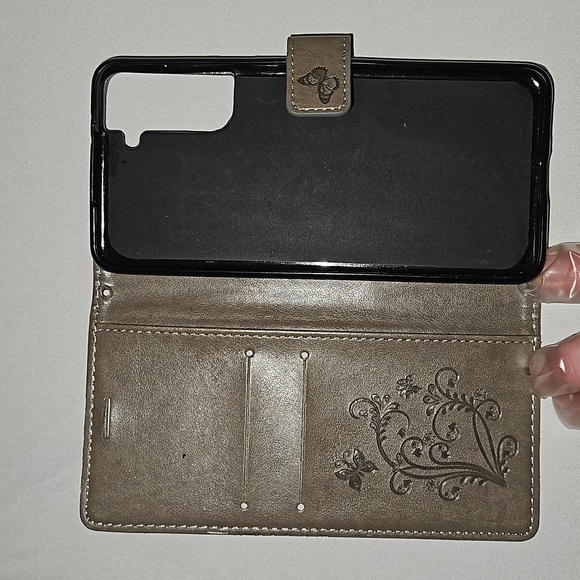 Butterfly Flip Leather Wallet Phone Case For Samsung A10 A20E A30 A40 A50 A70 - Picture 3 of 3